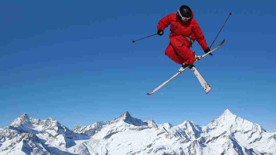 Skiing holidays and other high altitude trips can benefit from altitude sickness tablets