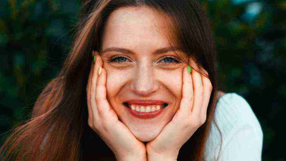 How to lose weight in your face.